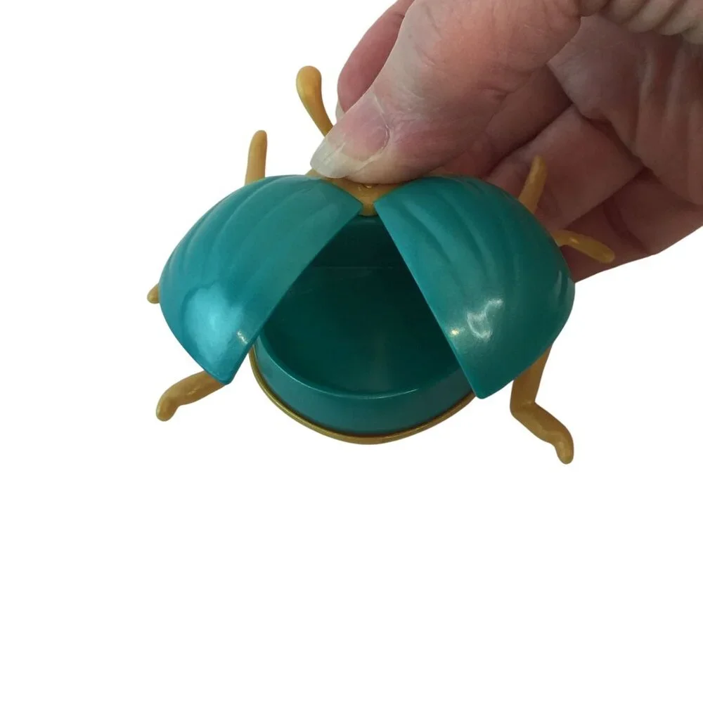 Monster High Nefera De‎ Nile 1st Wave Pet Azura Scarab Beetle Replacement Part